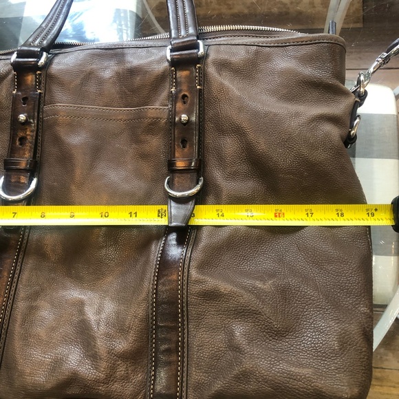 Coach All Leather Paddington Bag❗️ - Picture 9 of 16